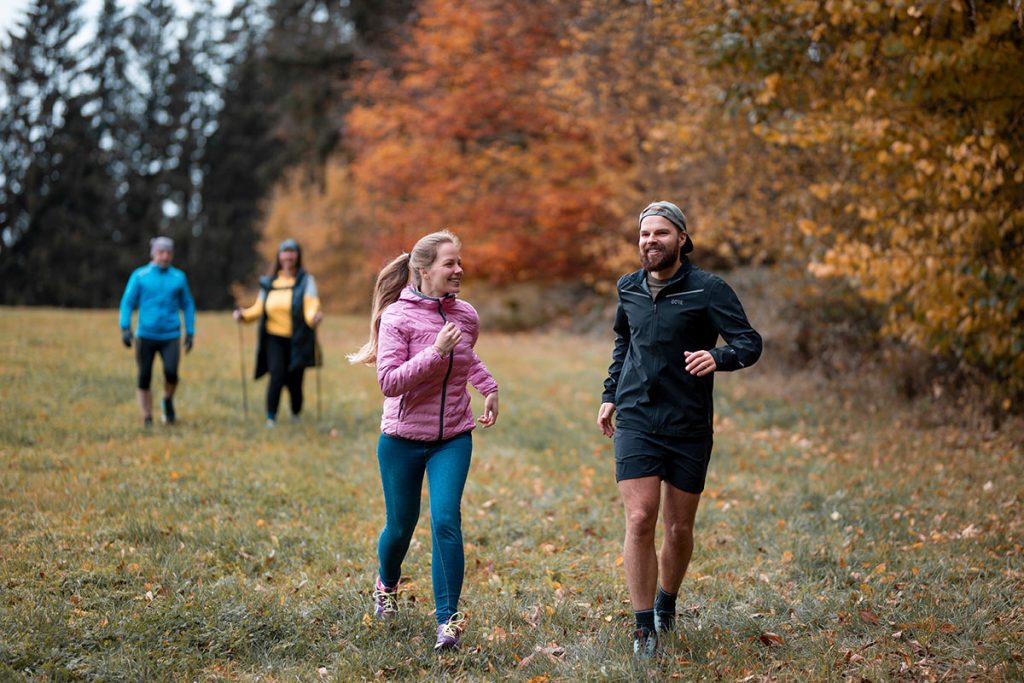 Stadt Land zu Fuß Aktion bei QXXQ mit Franziksa und Matthias beim Joggen